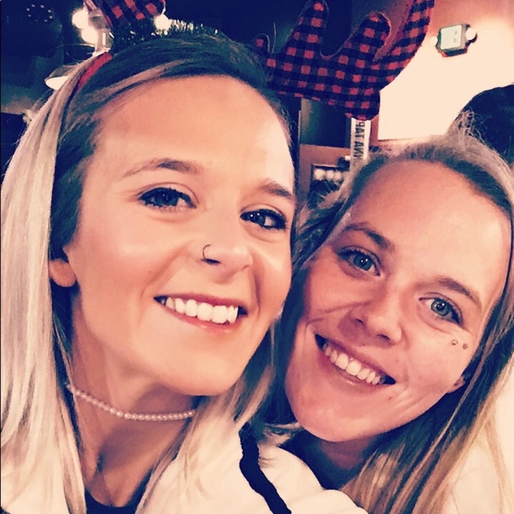 Meet your Posher, Cassie